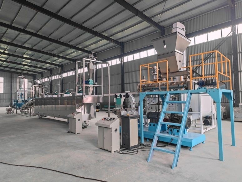 chaîne de production de granule de l'alimentation des animaux 5.5kw chaîne de production de flottement d'alimentation de volaille de poissons