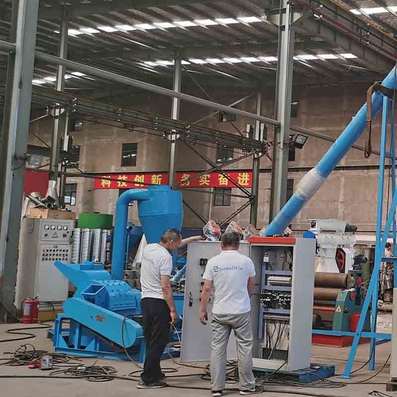chaîne de production en bois du granule 600-800kg/H granule de biomasse faisant la matrice d'appartement de machine