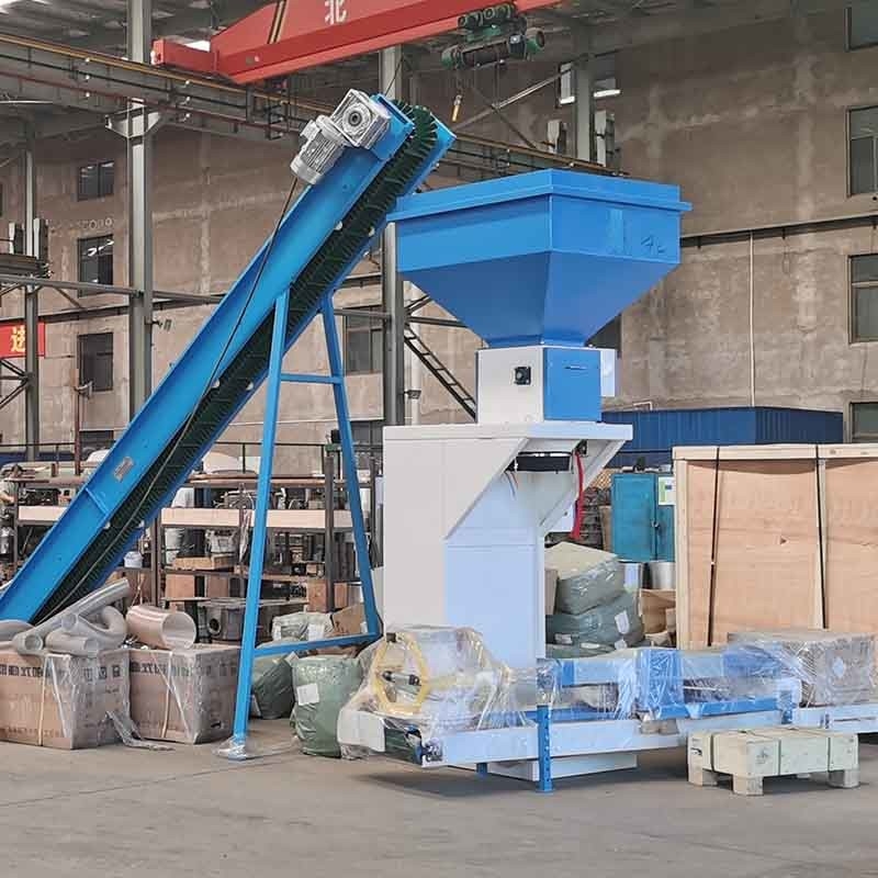 chaîne de production en bois du granule 600-800kg/H granule de biomasse faisant la matrice d'appartement de machine