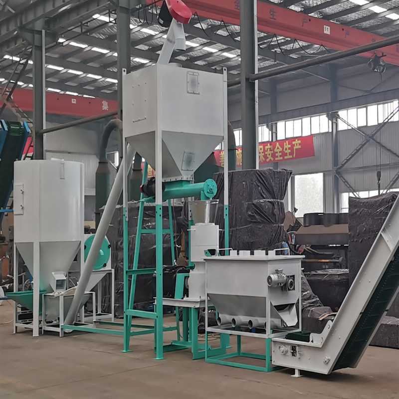 SGS ligne de production de granulés d'aliments pour animaux 500-1000 kg/h 17*5*5,5m