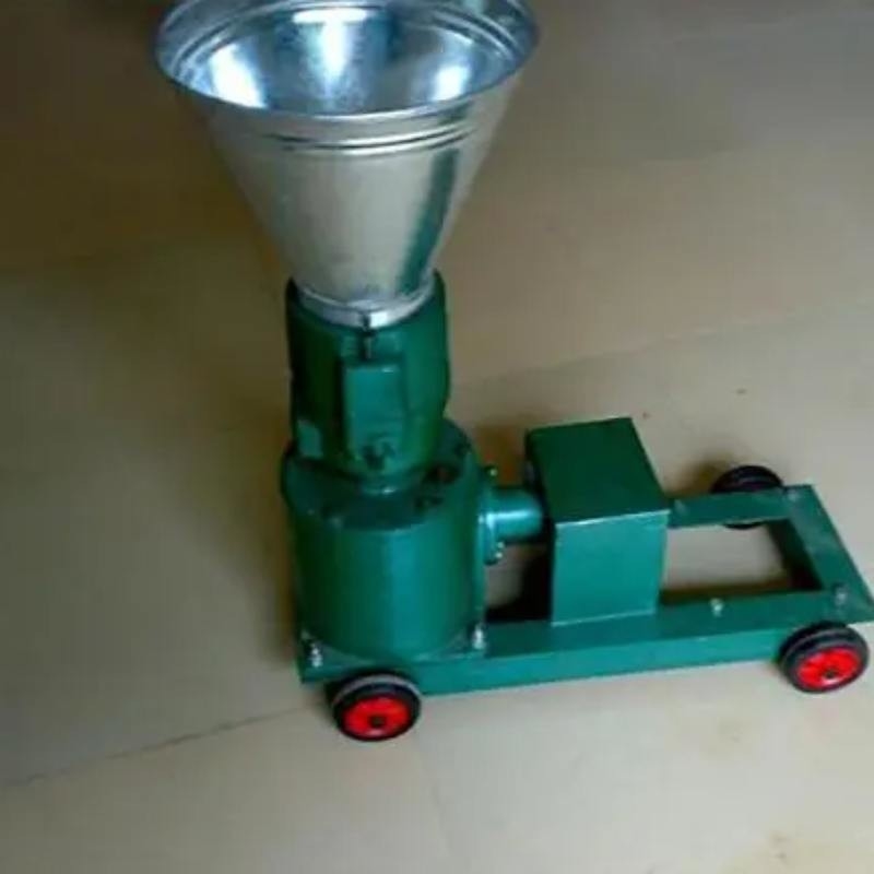 90-120 kg/h PTO Pellets Mill Production d'aliments pour animaux Couleur personnalisée