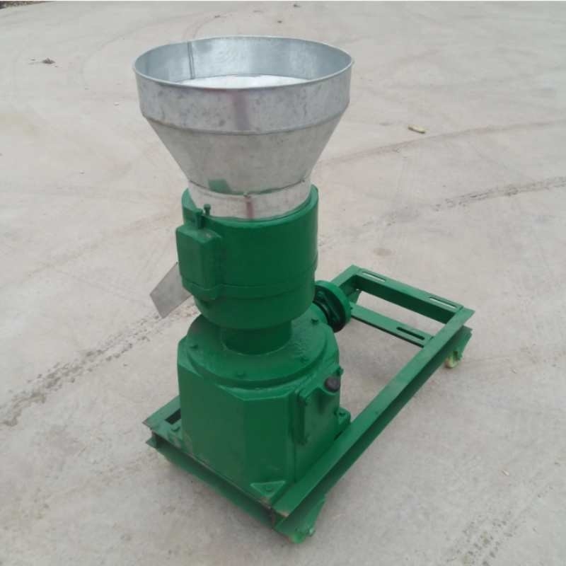 90-120 kg/h PTO Pellets Mill Production d'aliments pour animaux Couleur personnalisée