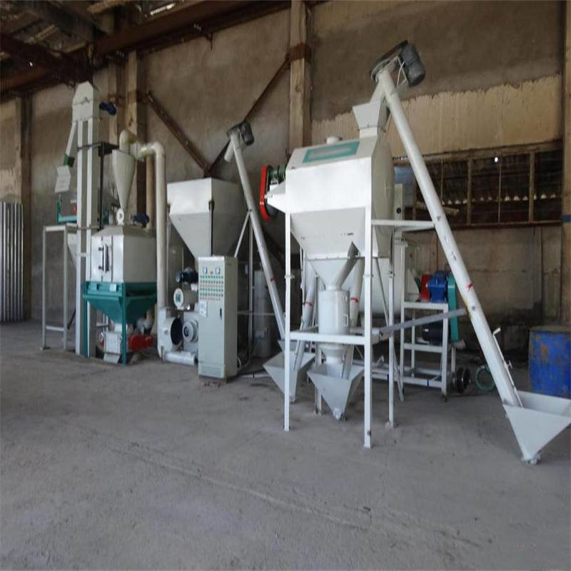 1000 kg/h Ligne de production de granulés d'alimentation pour le broyage, le mélange, la granulation et le refroidissement Emballage 5in1