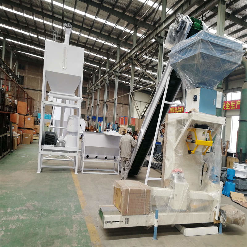 1000 kg/h Ligne de production de granulés d'alimentation pour le broyage, le mélange, la granulation et le refroidissement Emballage 5in1