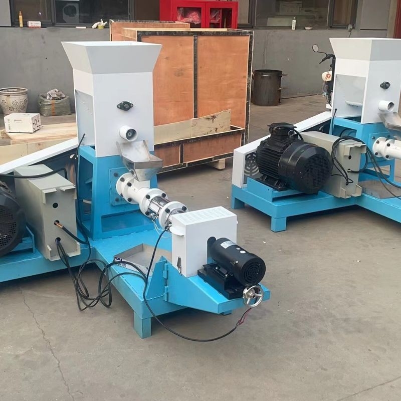 50~2000kg/h Extrudeuse d'alimentation pour poissons en acier inoxydable chauffage à la vapeur électrique à vis simple ou double
