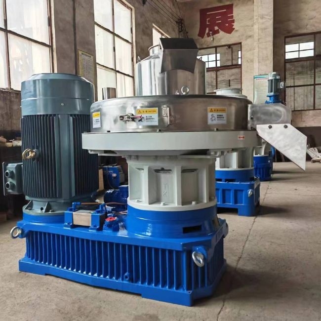 55KW machine de broyeur à granulés avec système de lubrification automatique