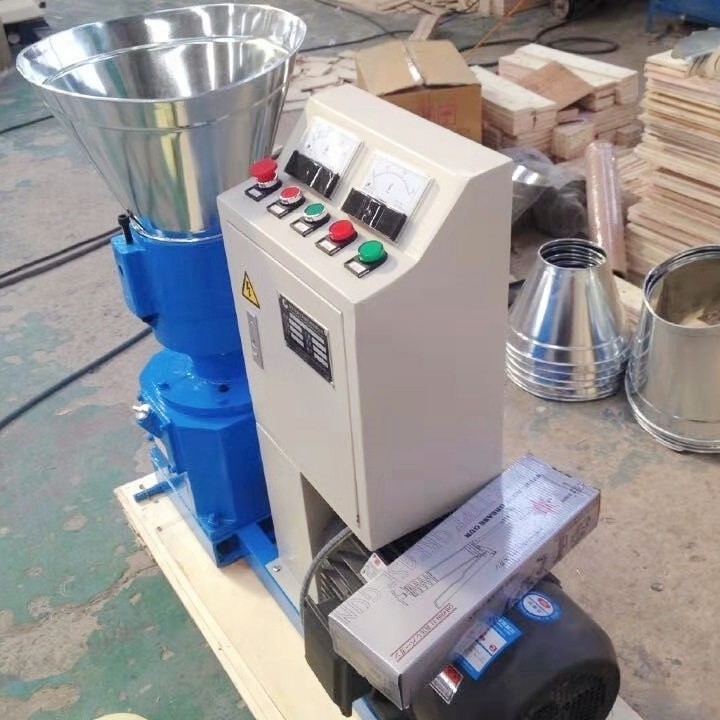 200-300 kg/h Moulin à granulés d'aliments pour animaux de haute productivité Machine de transformation d'aliments pour animaux Moteur de type Moulin à aliments pour animaux