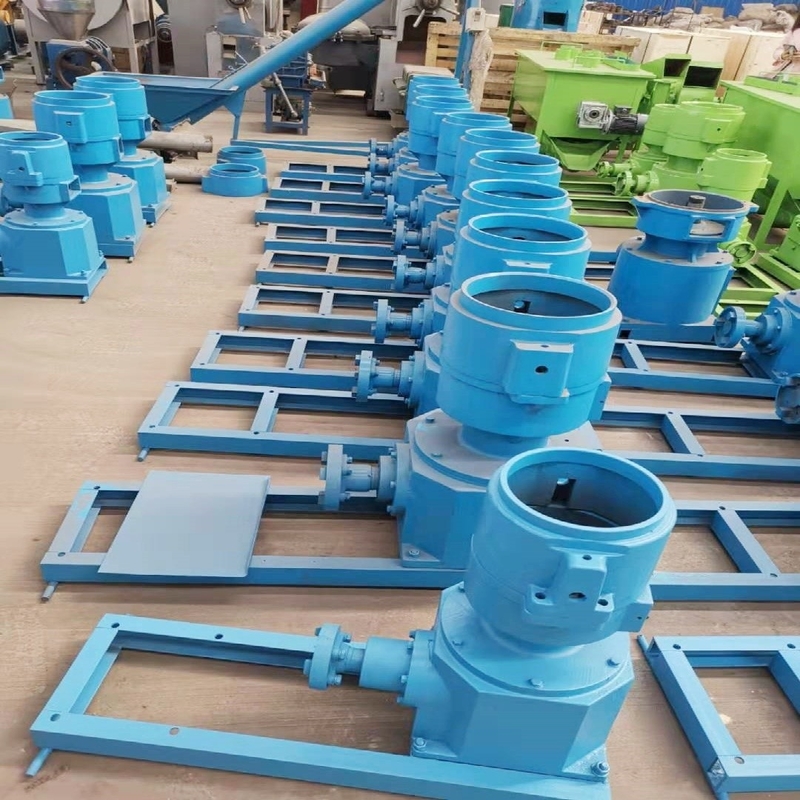 Machine de fabrication de granulés d'aliments pour animaux à petite échelle