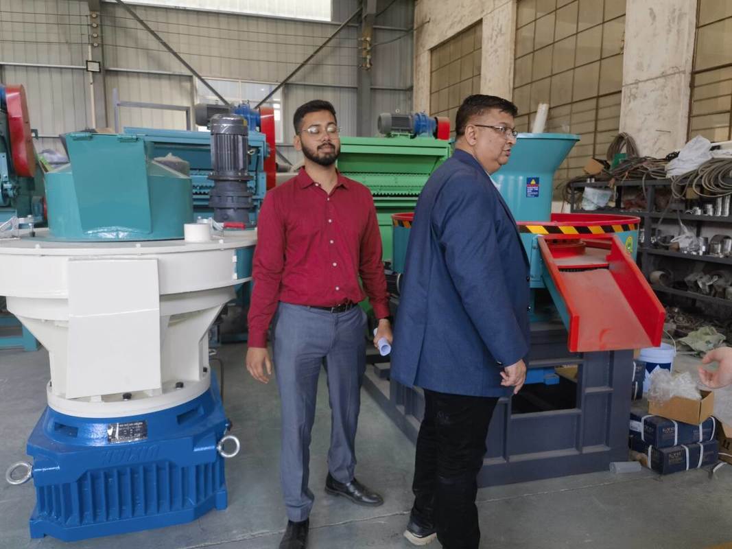 Aliments pour poissons, volailles et animaux aquatiques, machine à granulés flottants pour aliments pour poissons, prix d'usine, bétail, Chien
Conditions de paiement et d'expédition