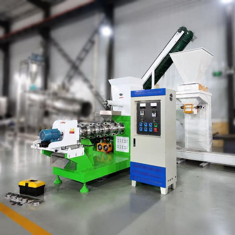 Extrudeuse flottante à haute capacité DGP100 Équipement de production de granulés d'aliments pour poissons pour l'approvisionnement des fermes aquacoles commerciales