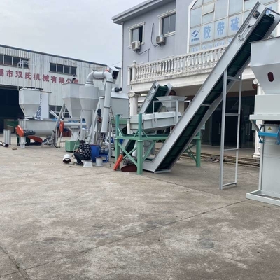 chaîne de production de granule de la biomasse 132kw bois Chip Pellet Mill de 2-12mm
