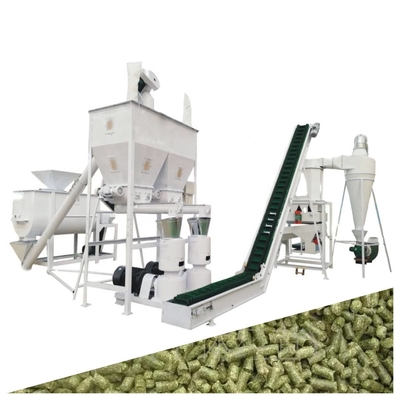Machine de fabrication d'alimentation de volaille de la luzerne 4mm de Hen Feed Making Machine Grain de vache