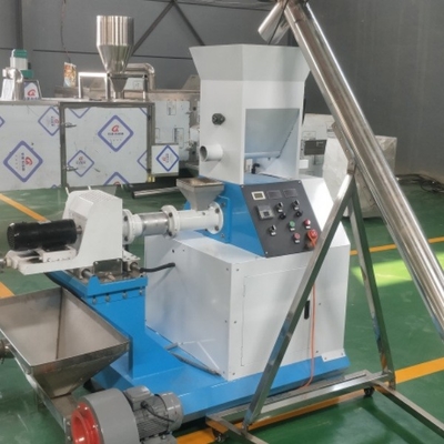 machine de Cat Dog Floating Feed Extruder d'extrudeuse d'alimentation de la vis 500-1000kg industrielle