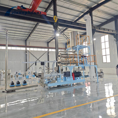 500 kg/h ligne de production flottante d'aliments pour poissons    Extrudeuse pour aliments pour animaux de compagnie à double vis de type humide
